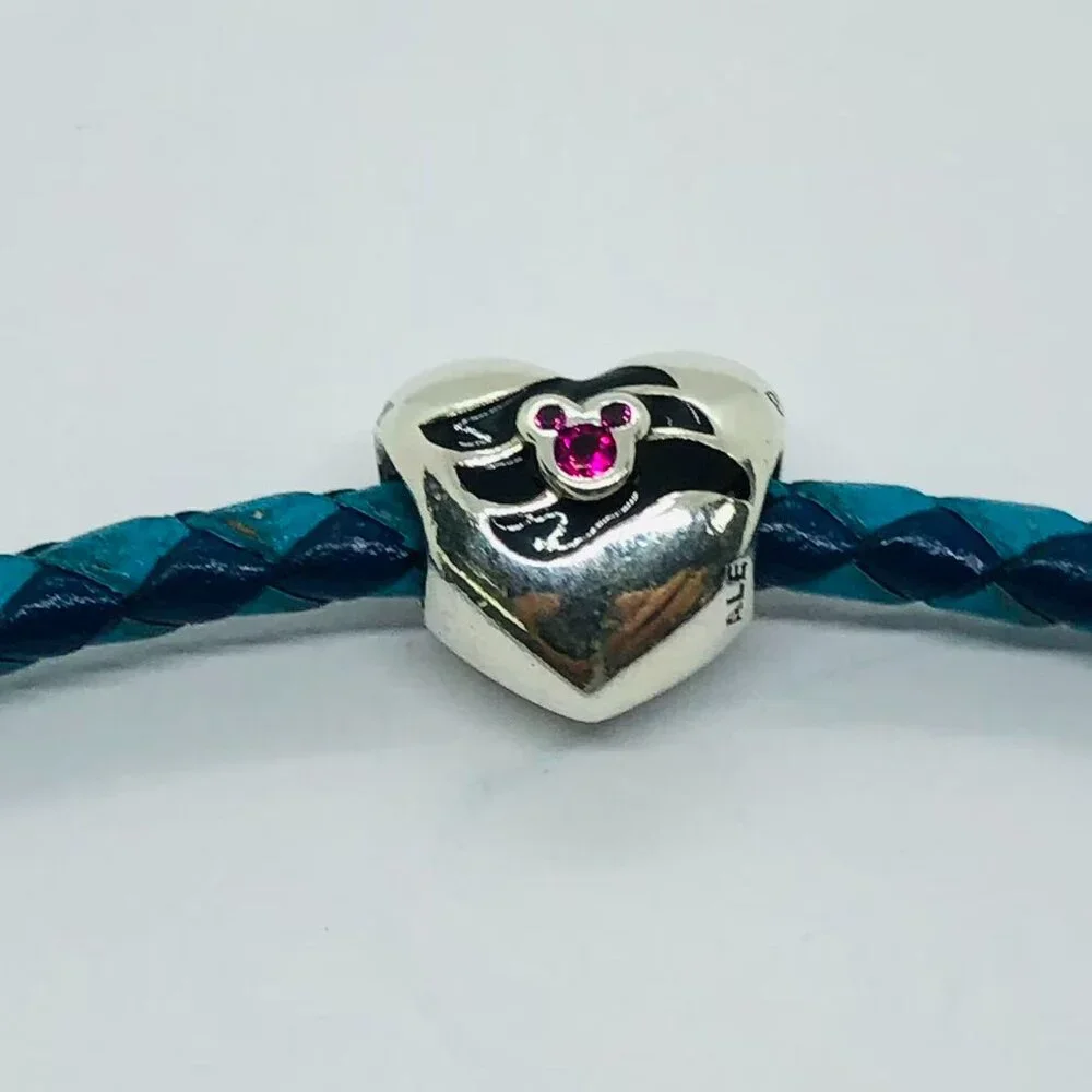 ✨✨Pandora Disney Cruise Line Heart Shape Charm - Picture 3 of 4